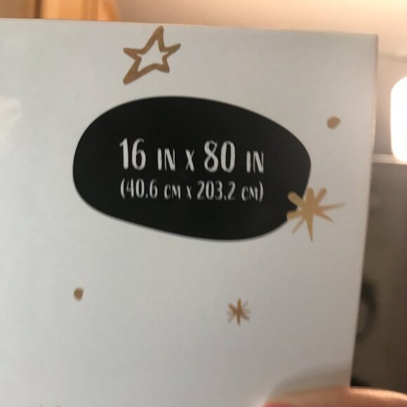 Table Runner - Picture 3 of 3